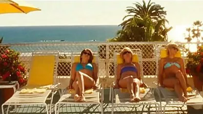 Роговий трійка в гарячій ванні