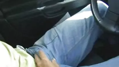 Великі аматорські сиськи з кремом