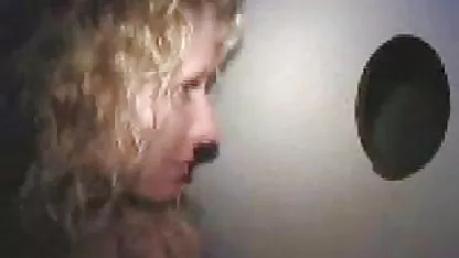 Два лесбіянки і трубка з мастилом