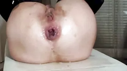 Шемейка ебать і бриз з спермою