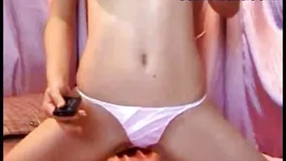 Крутий прикладом трахкав важко