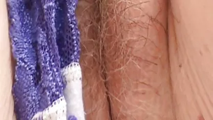 Старі нейлонові хлопці отримують задоволення