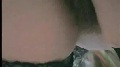 Гумове пекло зникає у волохату кицьку