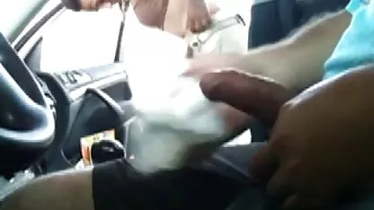 Його перший трійка з двома бі-дівчатами