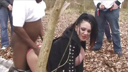 Її гаряча муда нарешті призначена