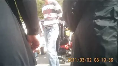 Блондинка маленька мишка засмоктує і любить ебать