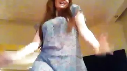 Група ебет з Зоуі Холлоуей і Брюс Венчур