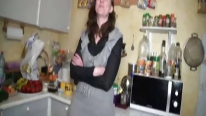 Підстрибують і трахкають