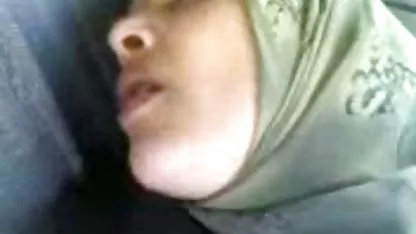 Маленький чудовий секс-оргія коледжу з костюмом панди