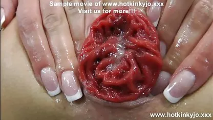 Люсі Лі в трійку з Тейсом Буне та дружиною